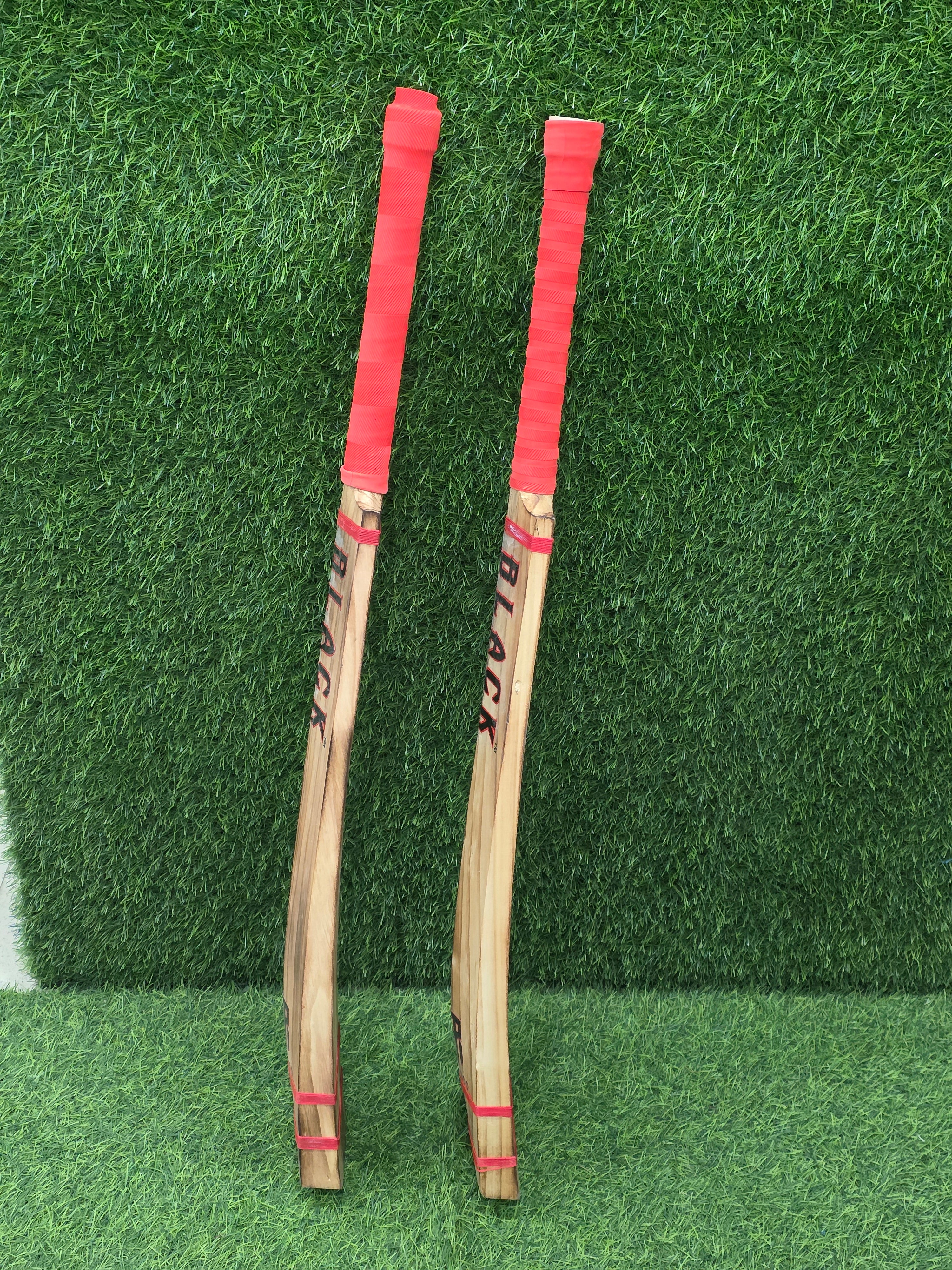Tramboo Black Mamba Hard Tenis bat