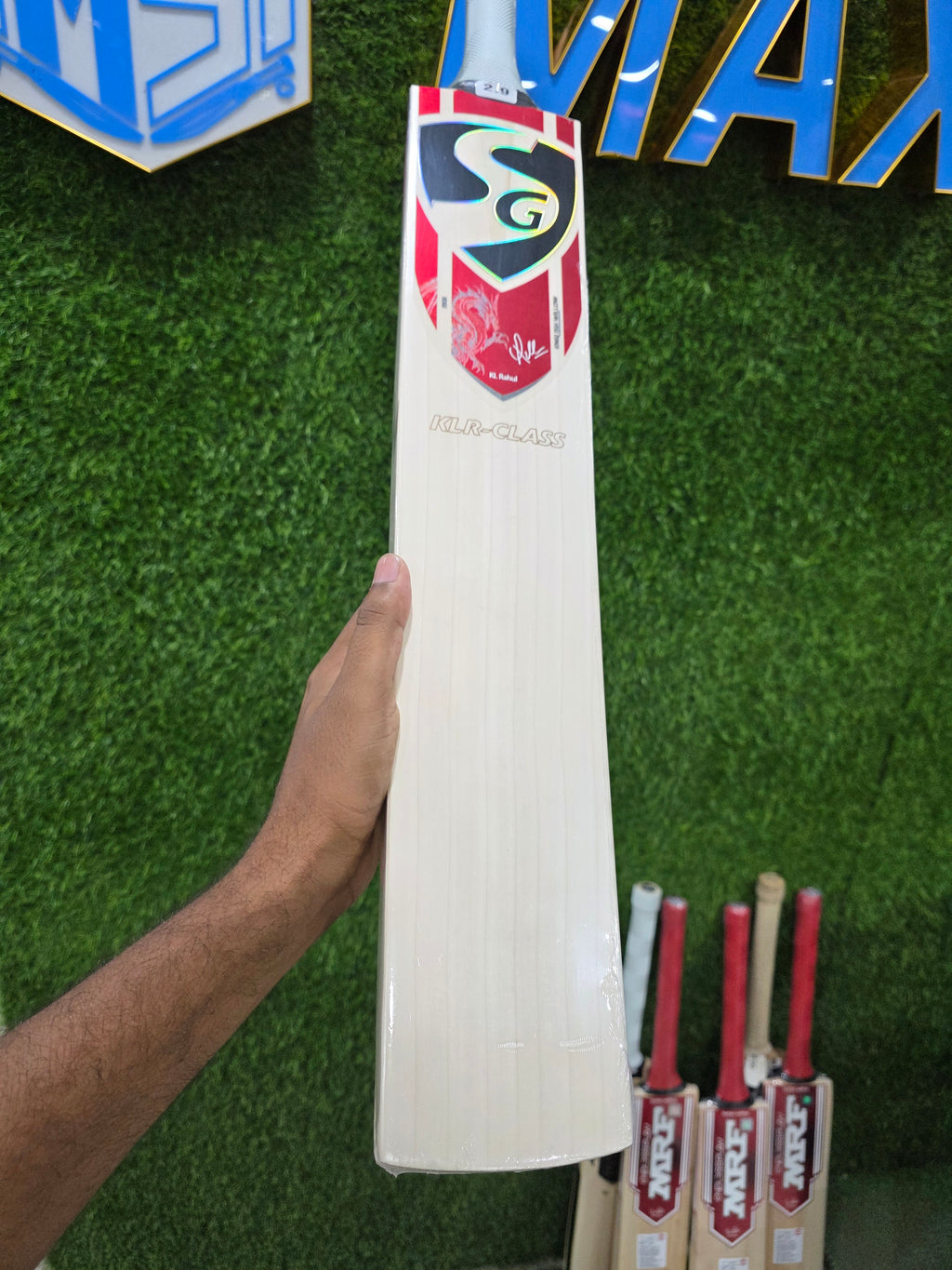 SG KLR-CLASS English willow bat