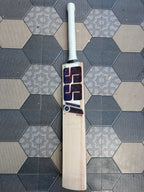 SS Master 5000 English Willow Bat 1