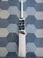 SS Master 7000 English Willow Bat 1