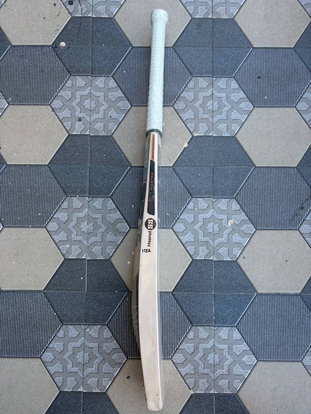 SS Master 7000 English Willow Bat 1