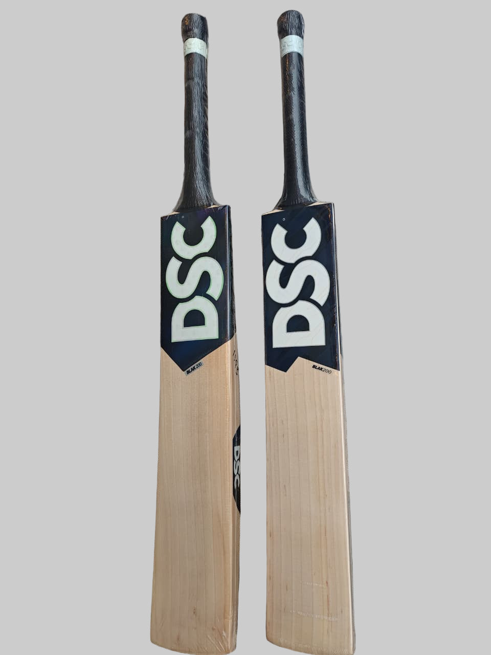 BLAK 200 English Willow Bat