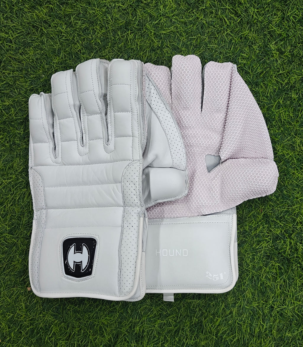 Hound 251 Not Out W.K Gloves