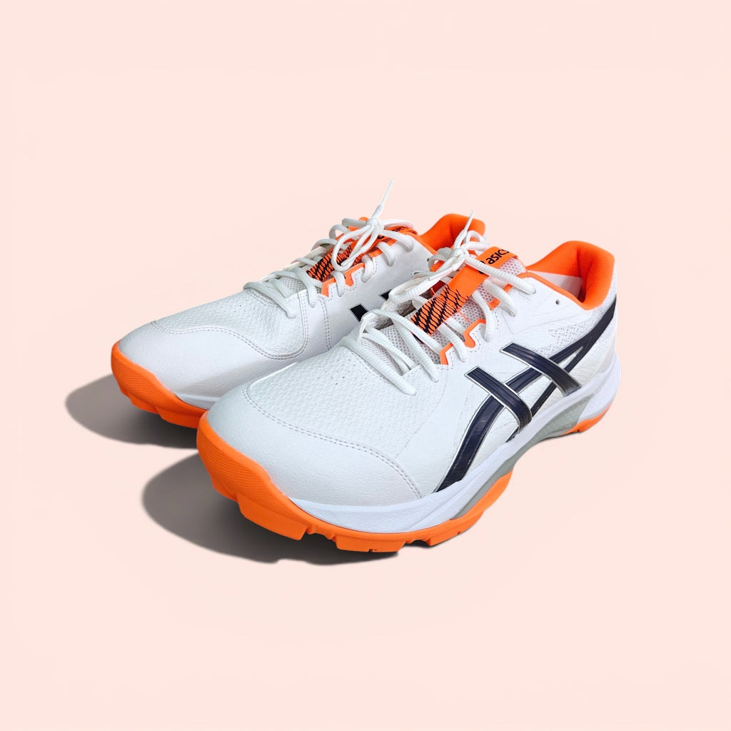 Asics gel-peake 3 cricket shoes