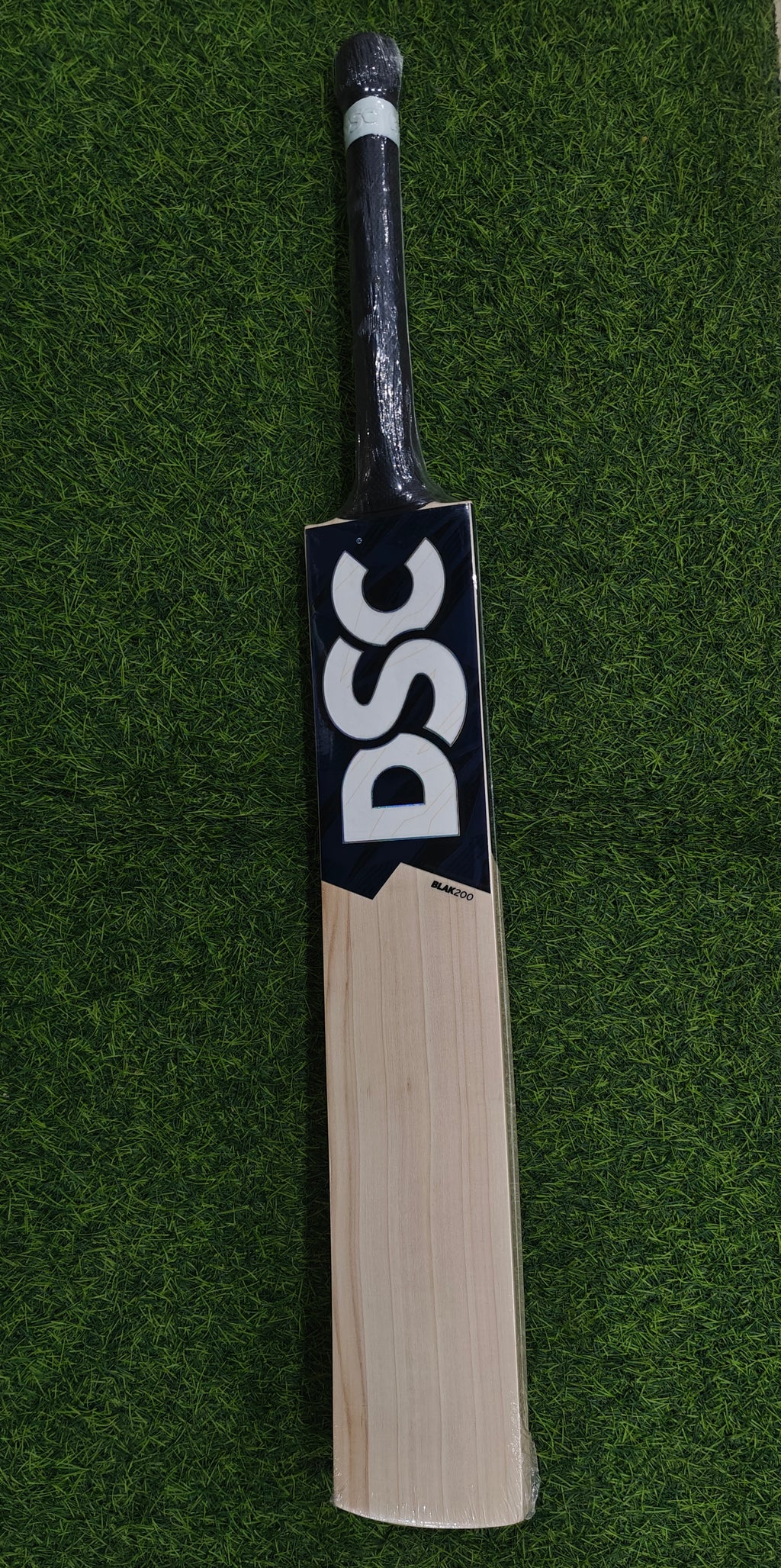 DSC BLAK 200 English Willow Cricket Bat-SH