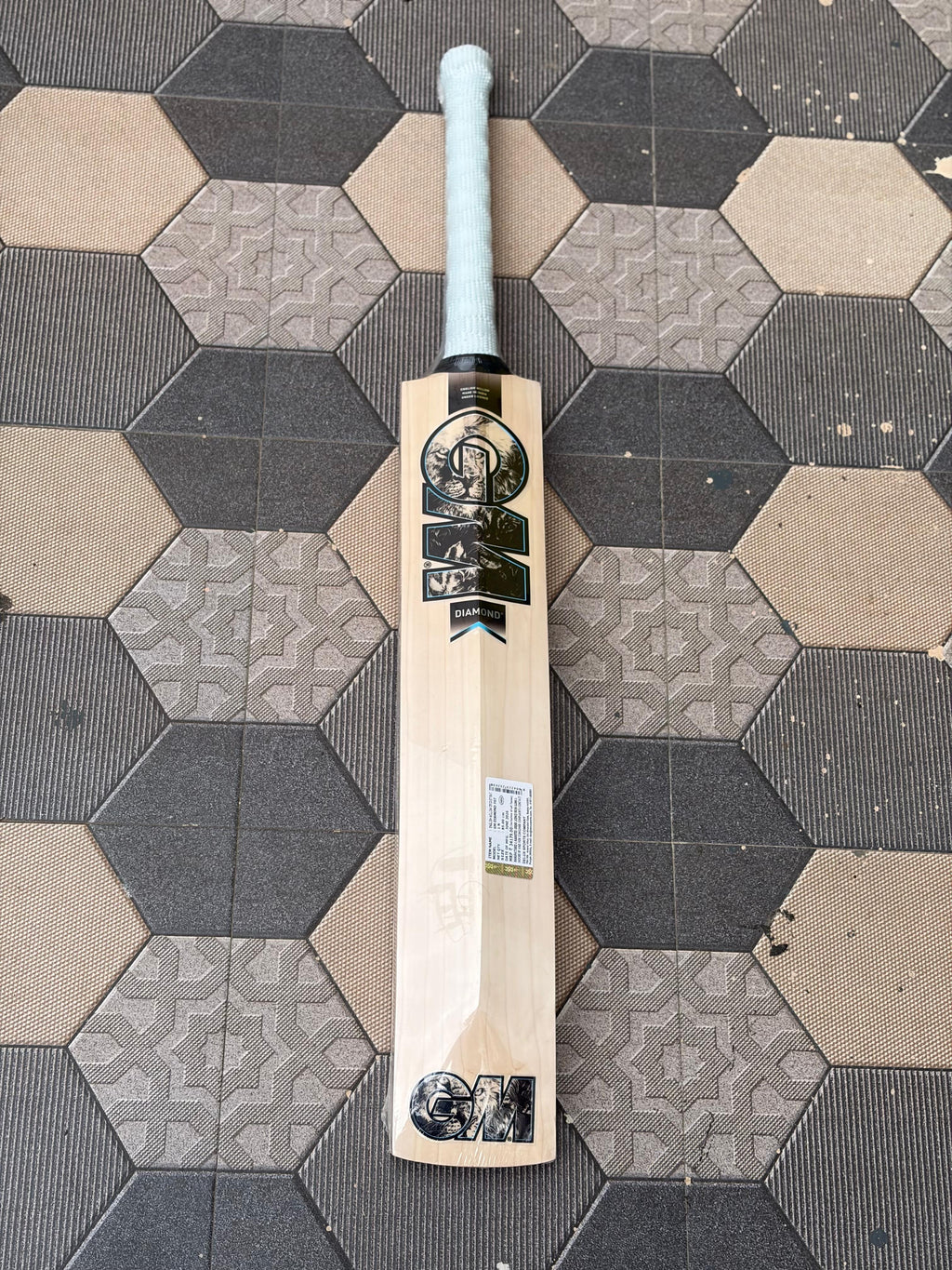 GM DIAMOND 707 ENGLISH WILLOW CRICKET BAT-SH