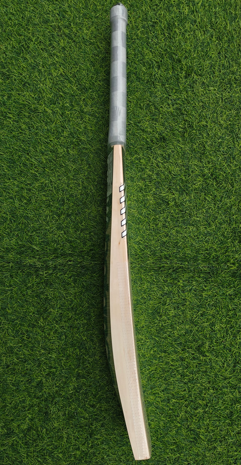 NB DC 650i English Willow Cricket Bat-SH