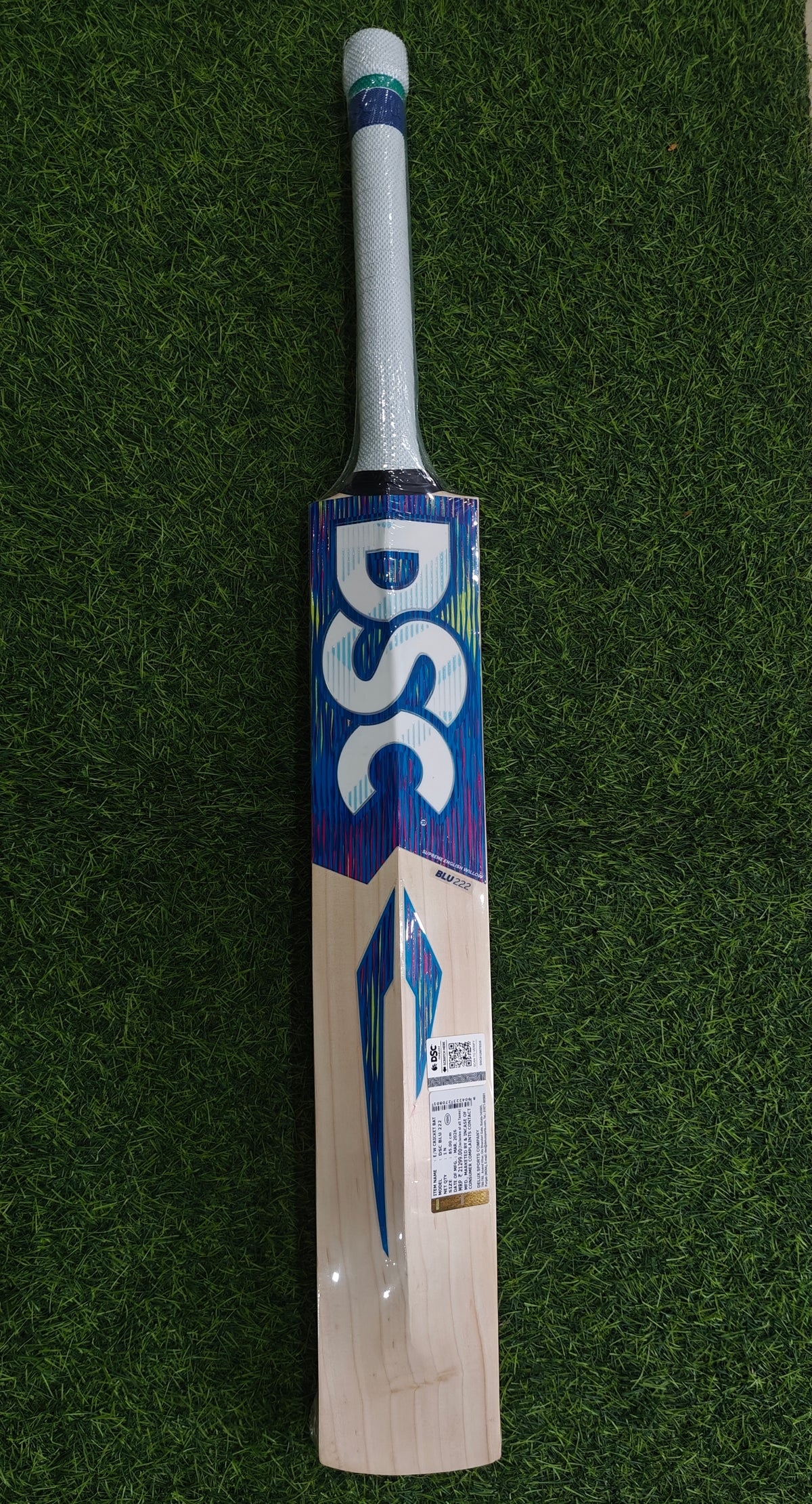 DSC BLU 222 English Willow Cricket Bat-SH