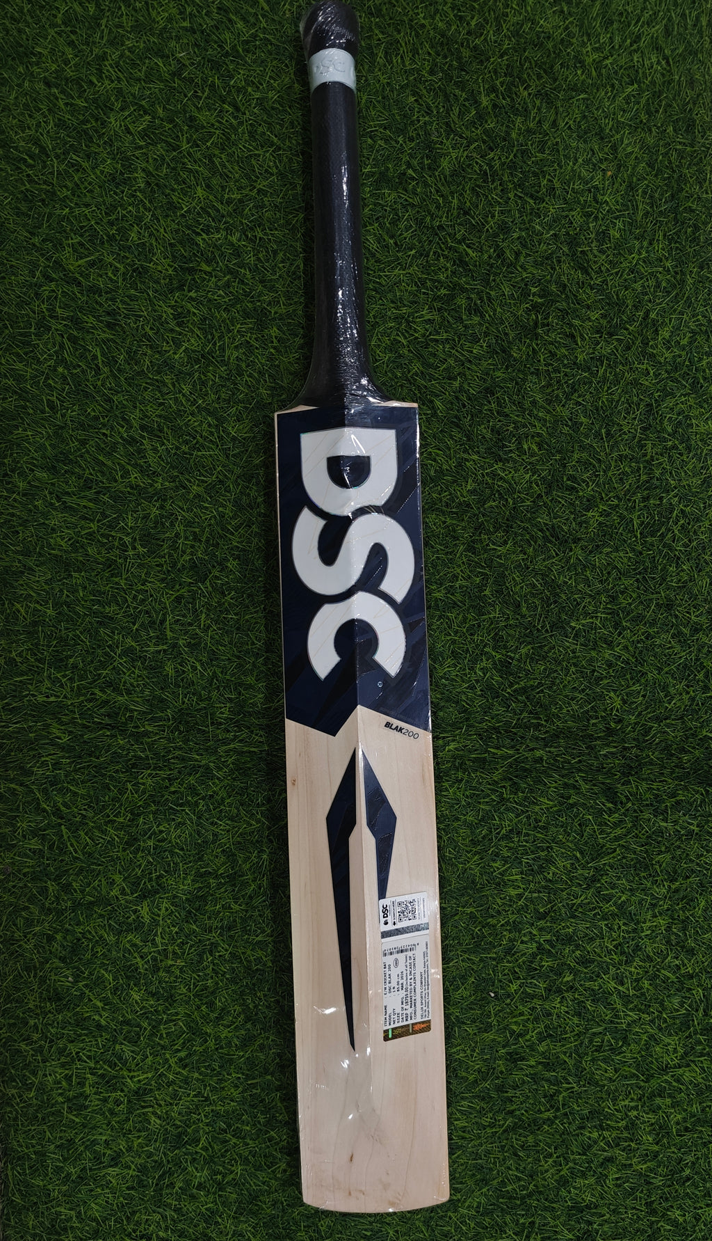 DSC BLAK 200 English Willow Cricket Bat-SH
