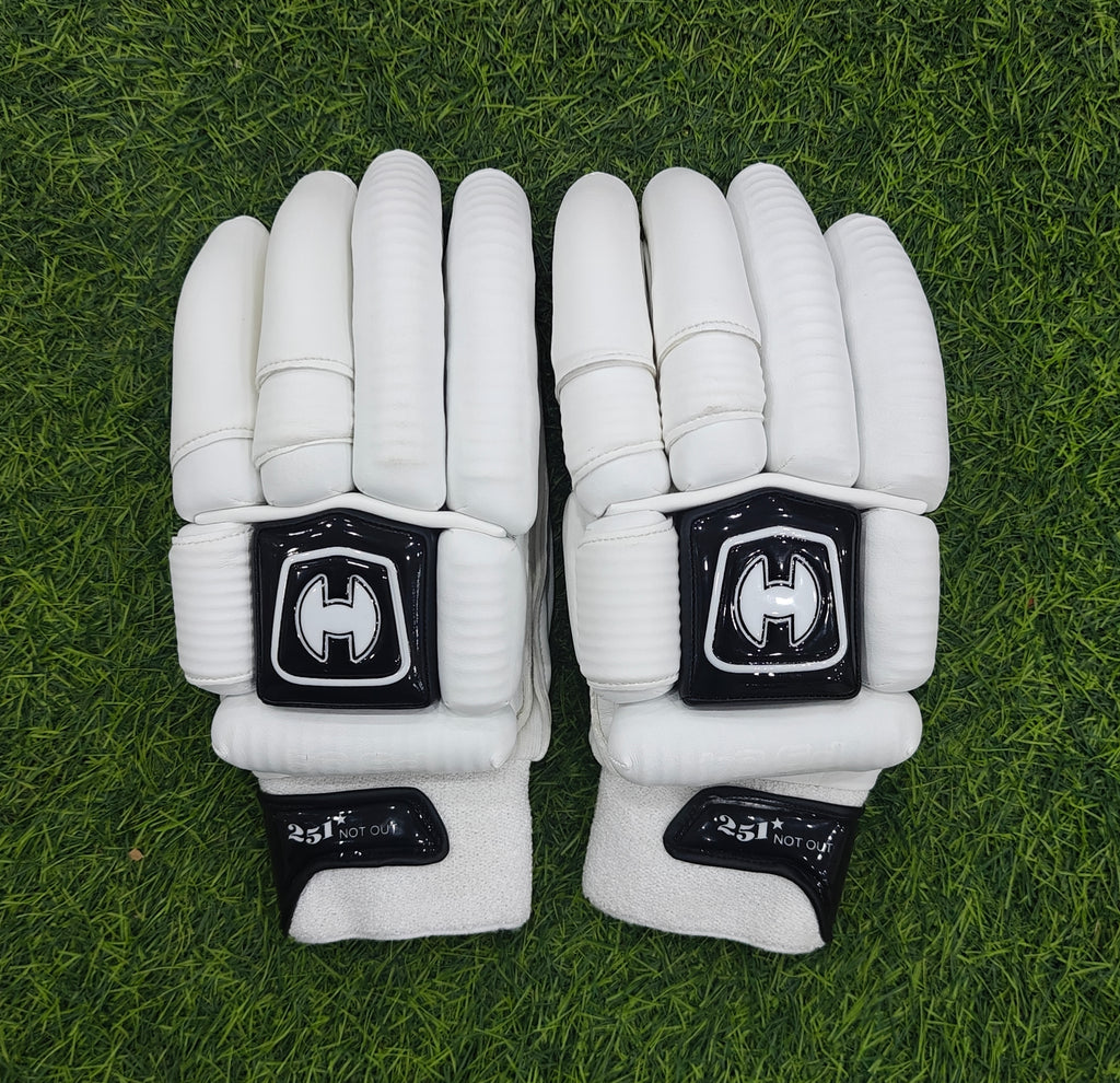 Hound 251 Not Out Batting Gloves