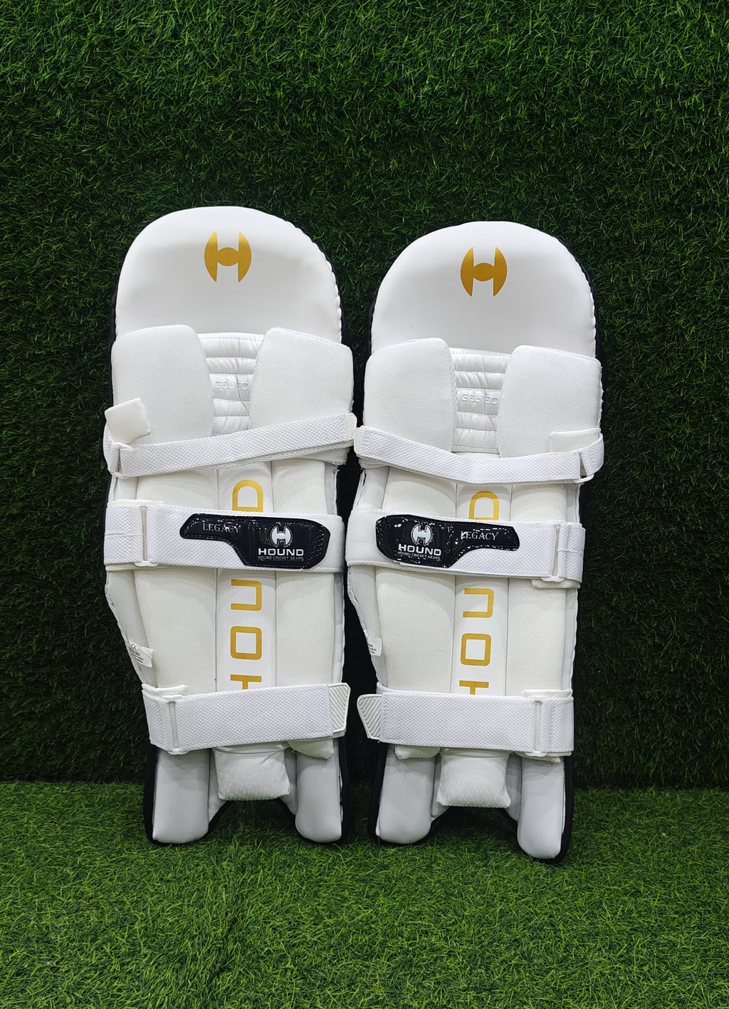 Hound Legacy Batting Legguard