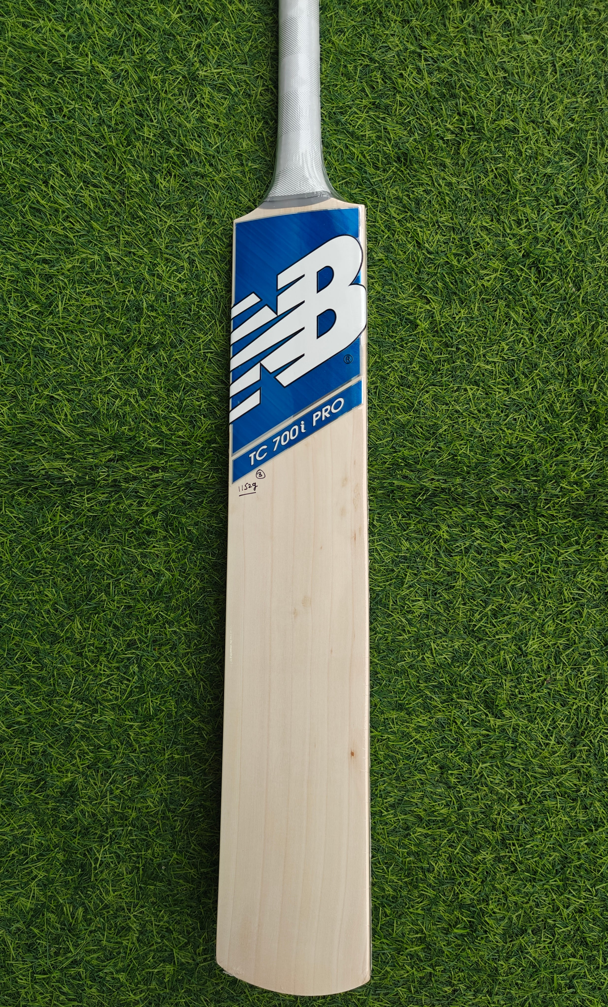 NB TC 700i PRO English Willow Cricket Bat-SH