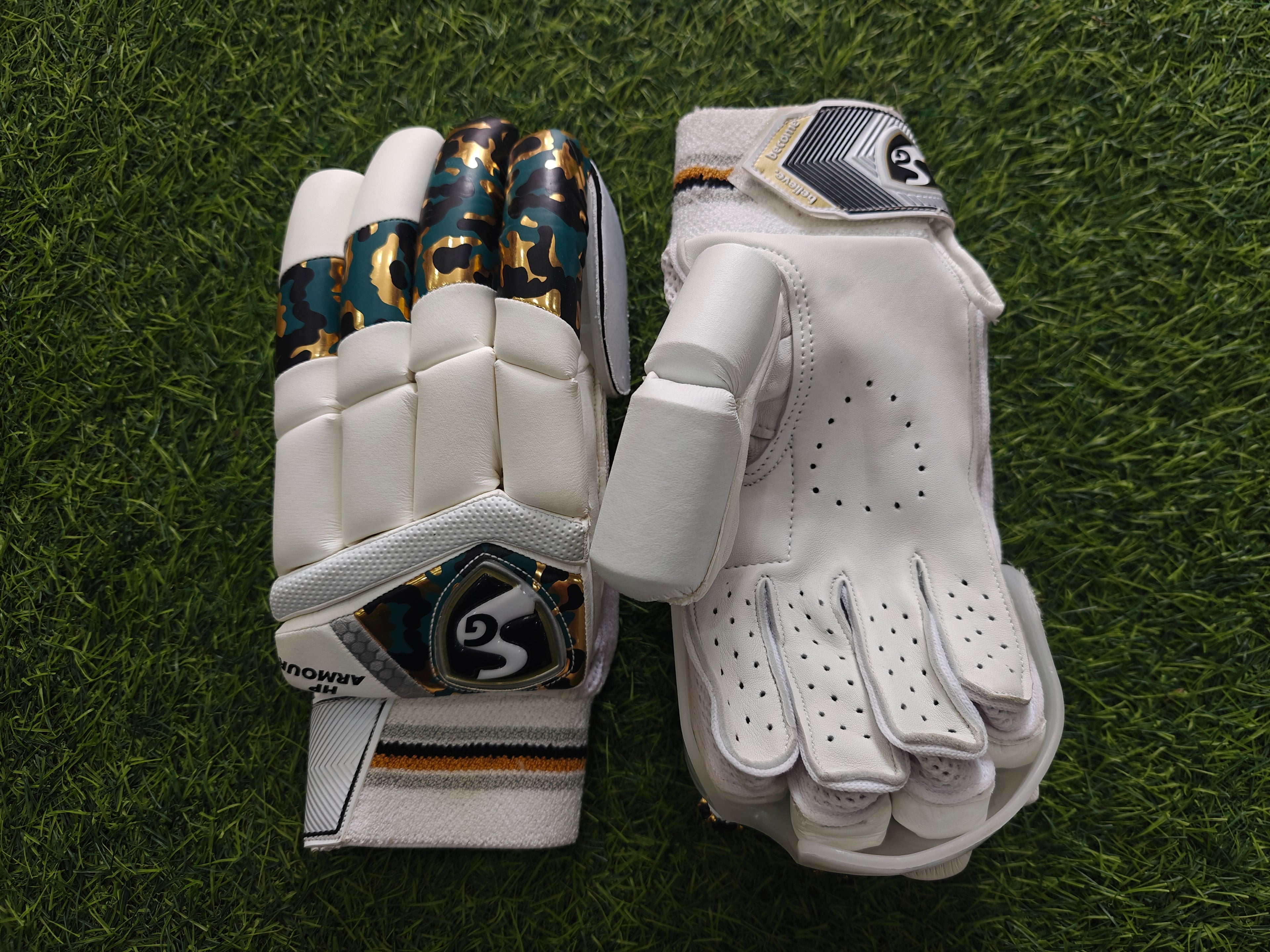 Sg HP Armour Batting Gloves-RH