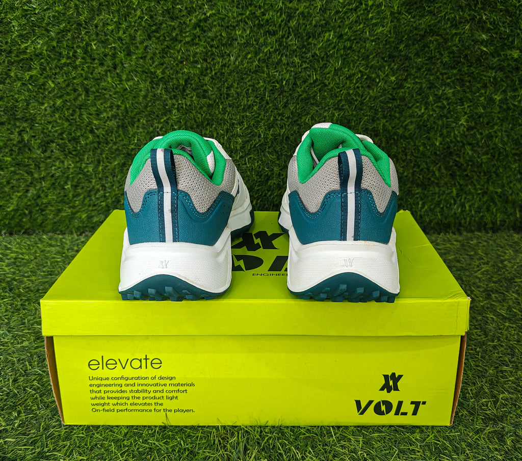 Volt 220 Cricket Shoes Green