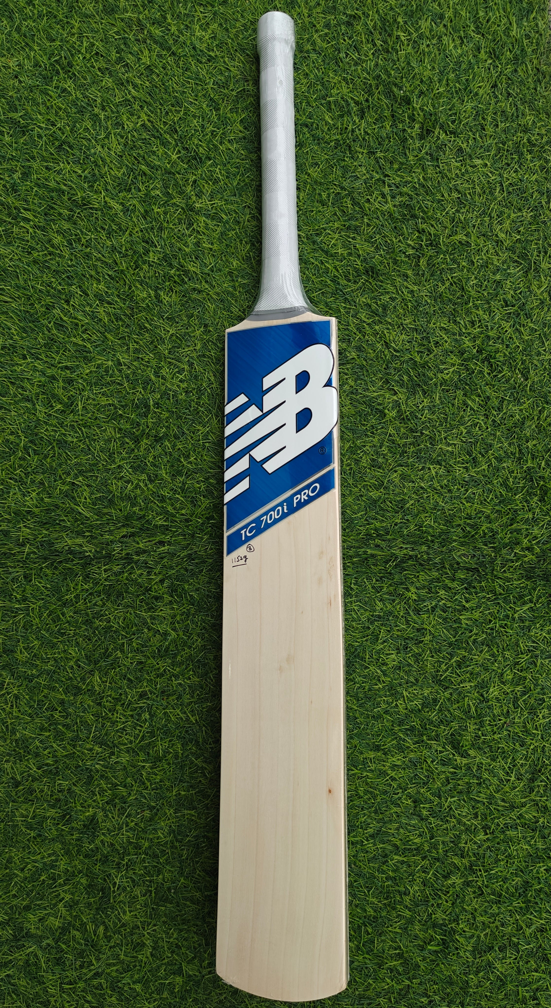 NB TC 700i PRO English Willow Cricket Bat-SH