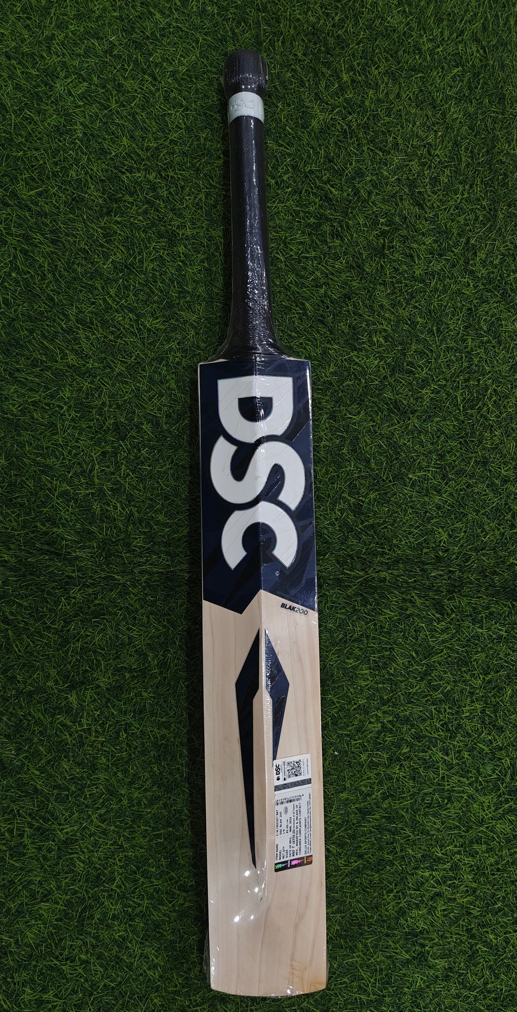 DSC BLAK 200 English Willow Cricket Bat-SH
