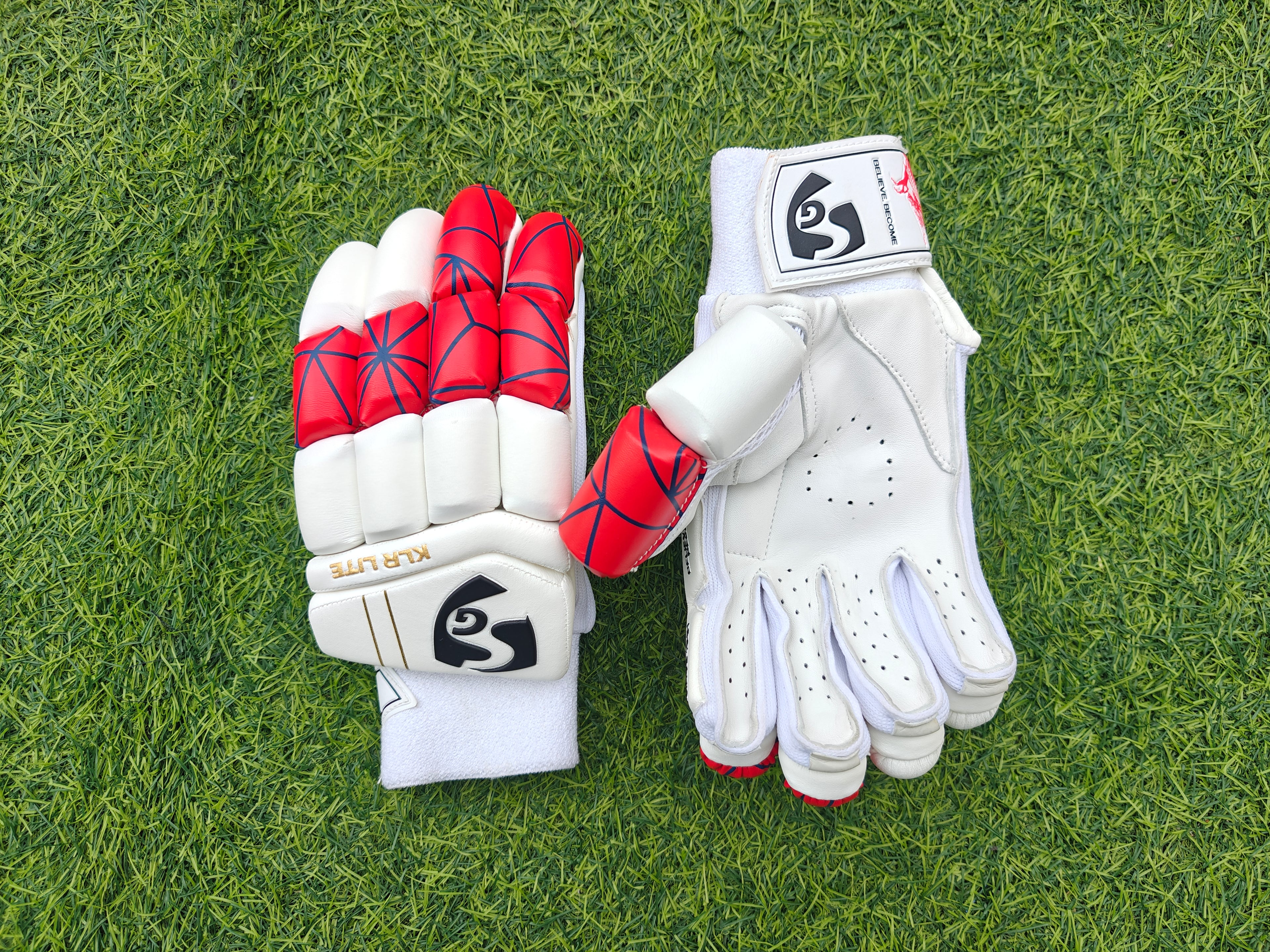Sg KLR LITE Batting Gloves-Rh