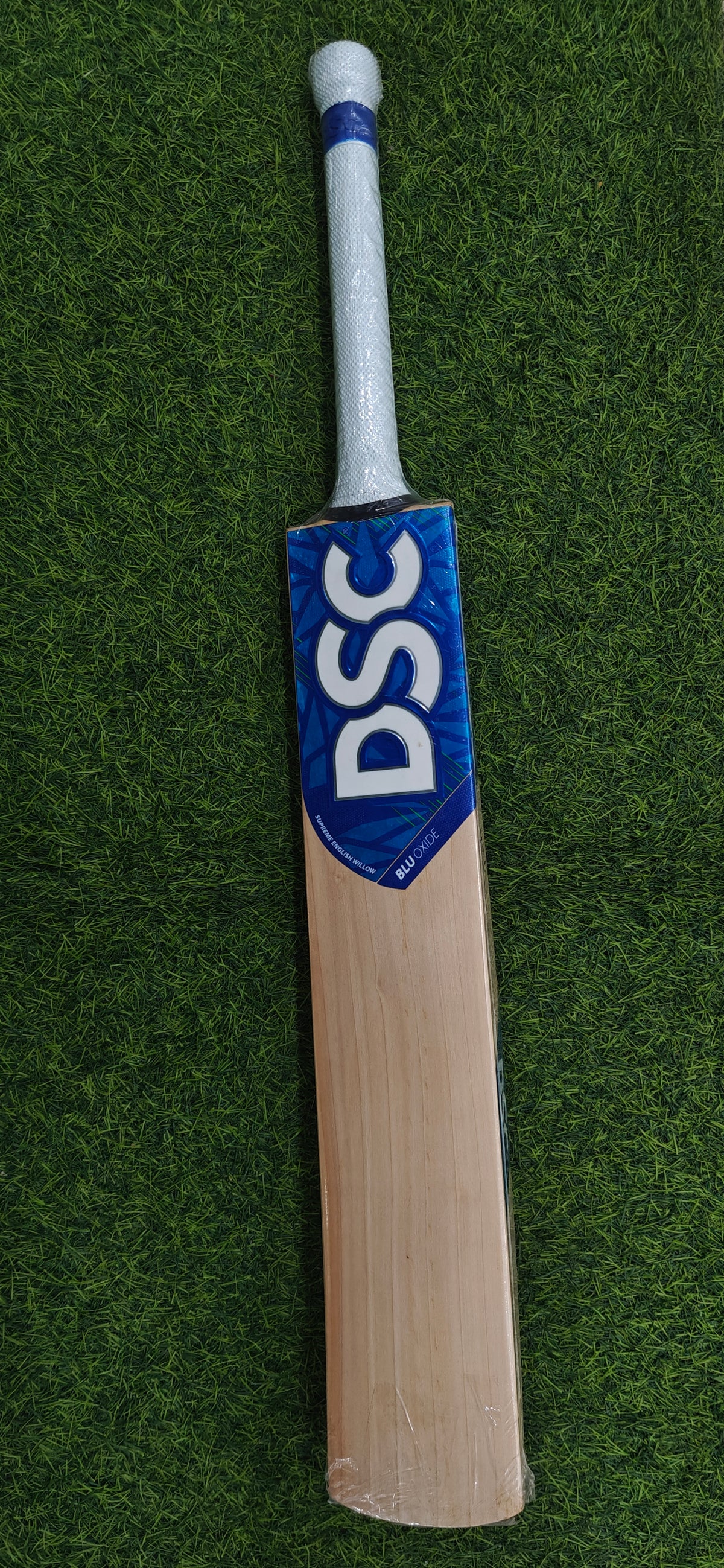 DSC BLU OXIDE English Willow Cricket Bat-SH