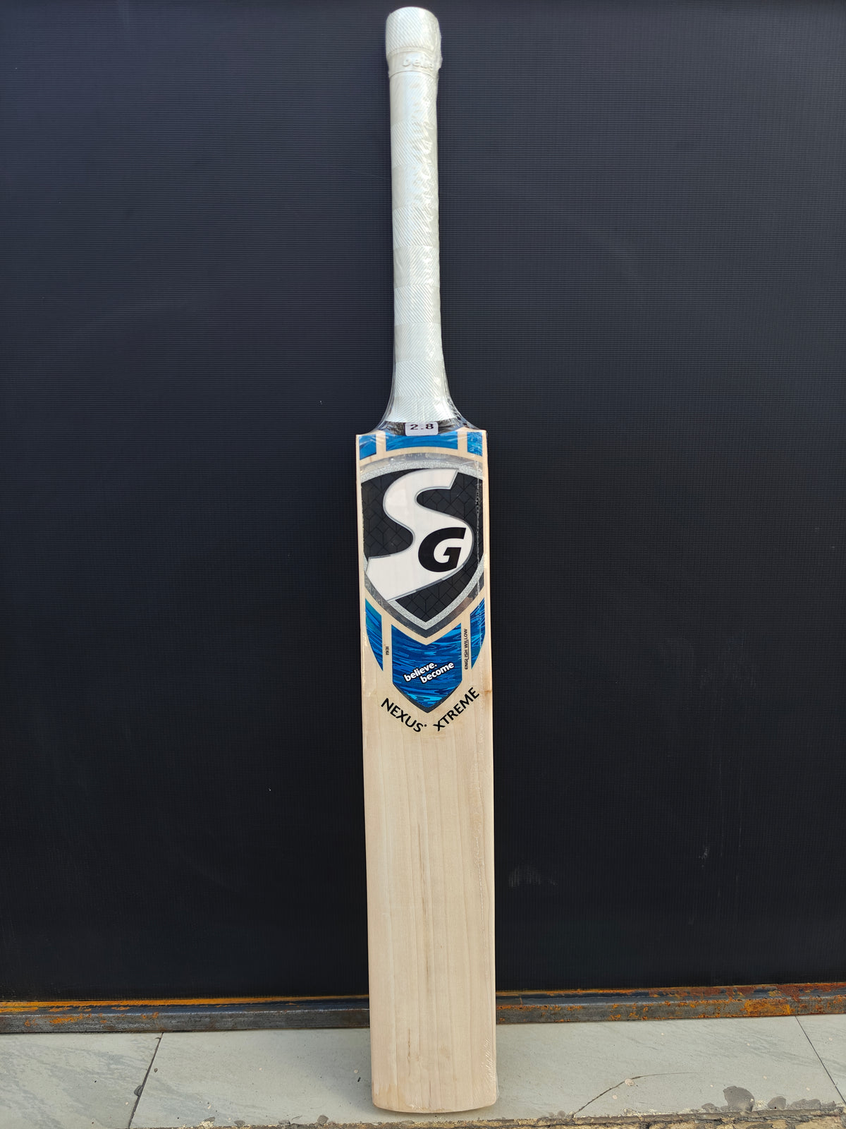 Sg Nexus Xtreme English Willow Cricket Bat-SH