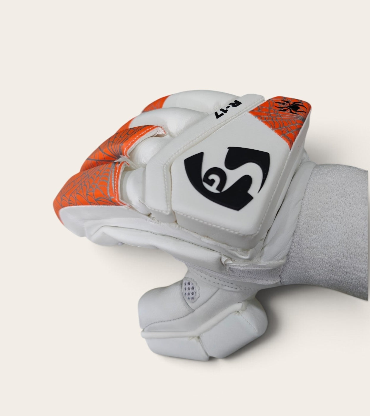 SG RP-17 BATTING GLOVES-Rh