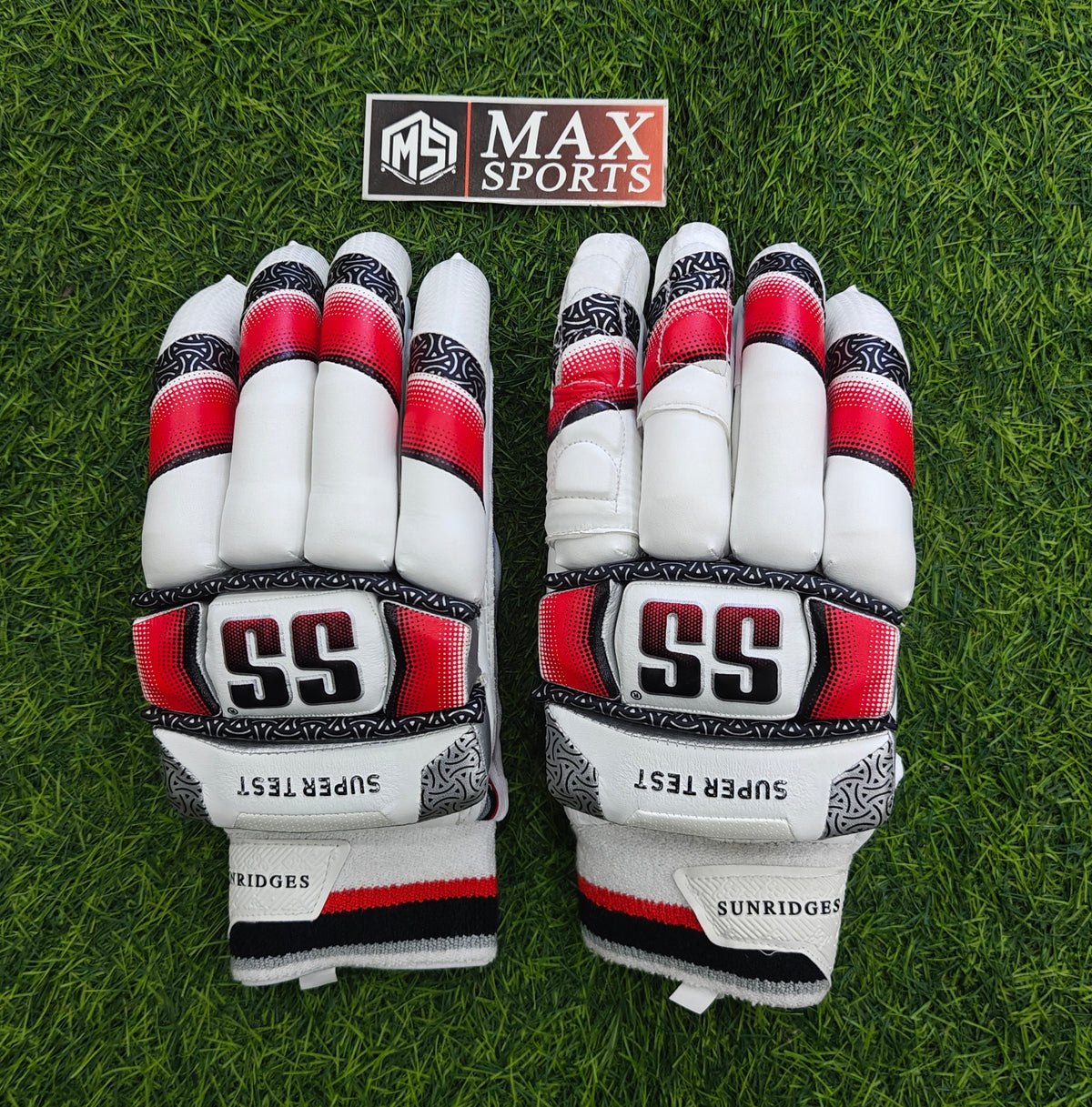 SS Supertest Batting Gloves